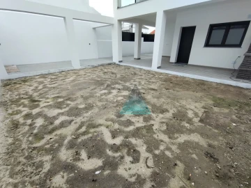 Moradia T3 para Venda em Fernao Ferro