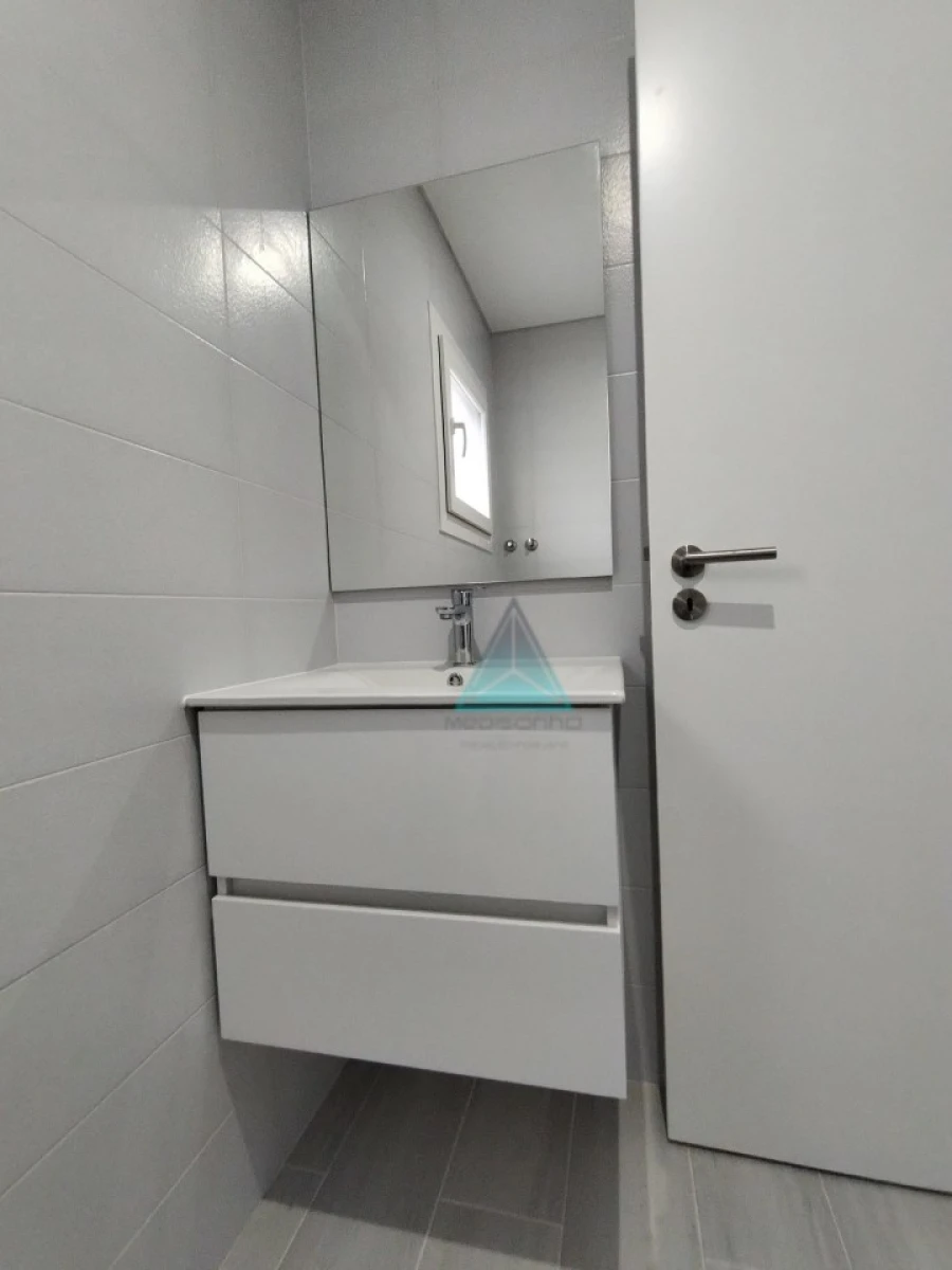 Moradia T3 para Venda em Fernao Ferro Foto 15