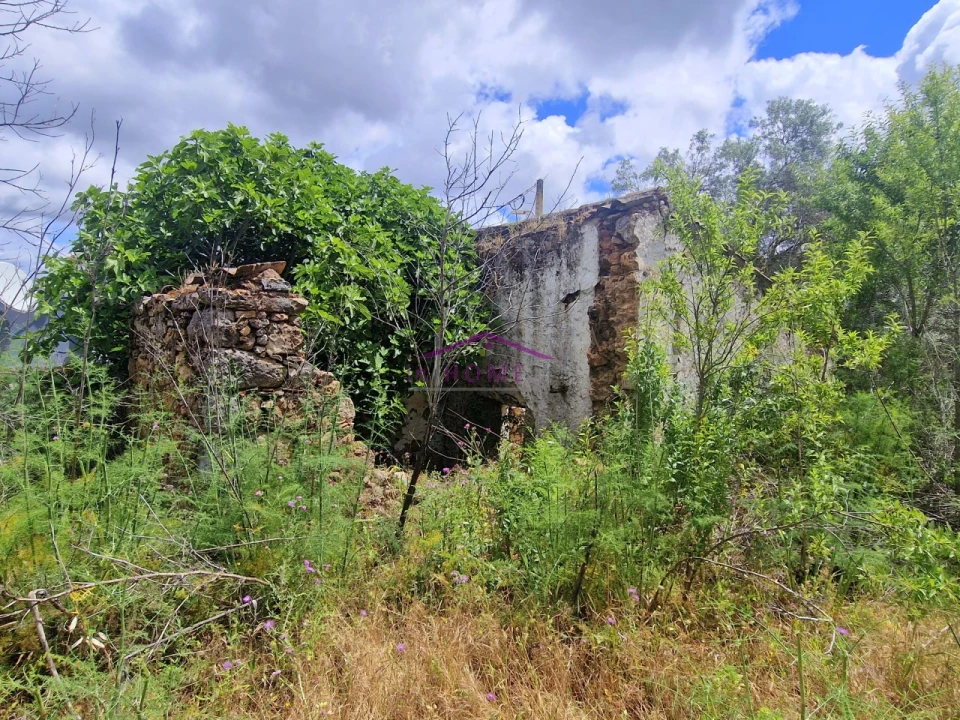 Moradia T2 para Venda em Querença, Tôr e Benafim Foto 3