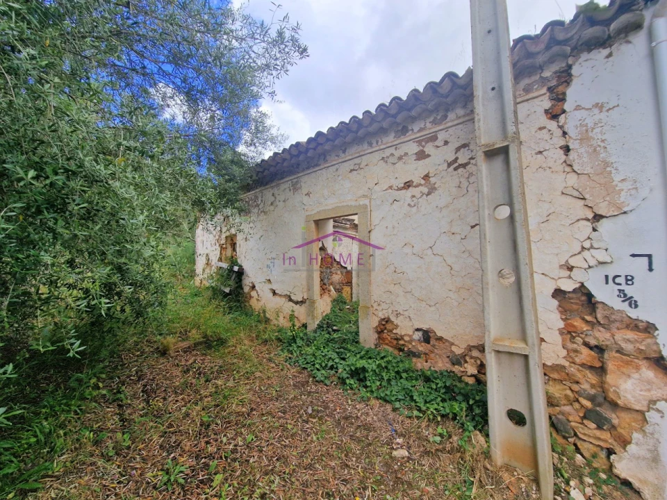 Moradia T2 para Venda em Querença, Tôr e Benafim Foto 10