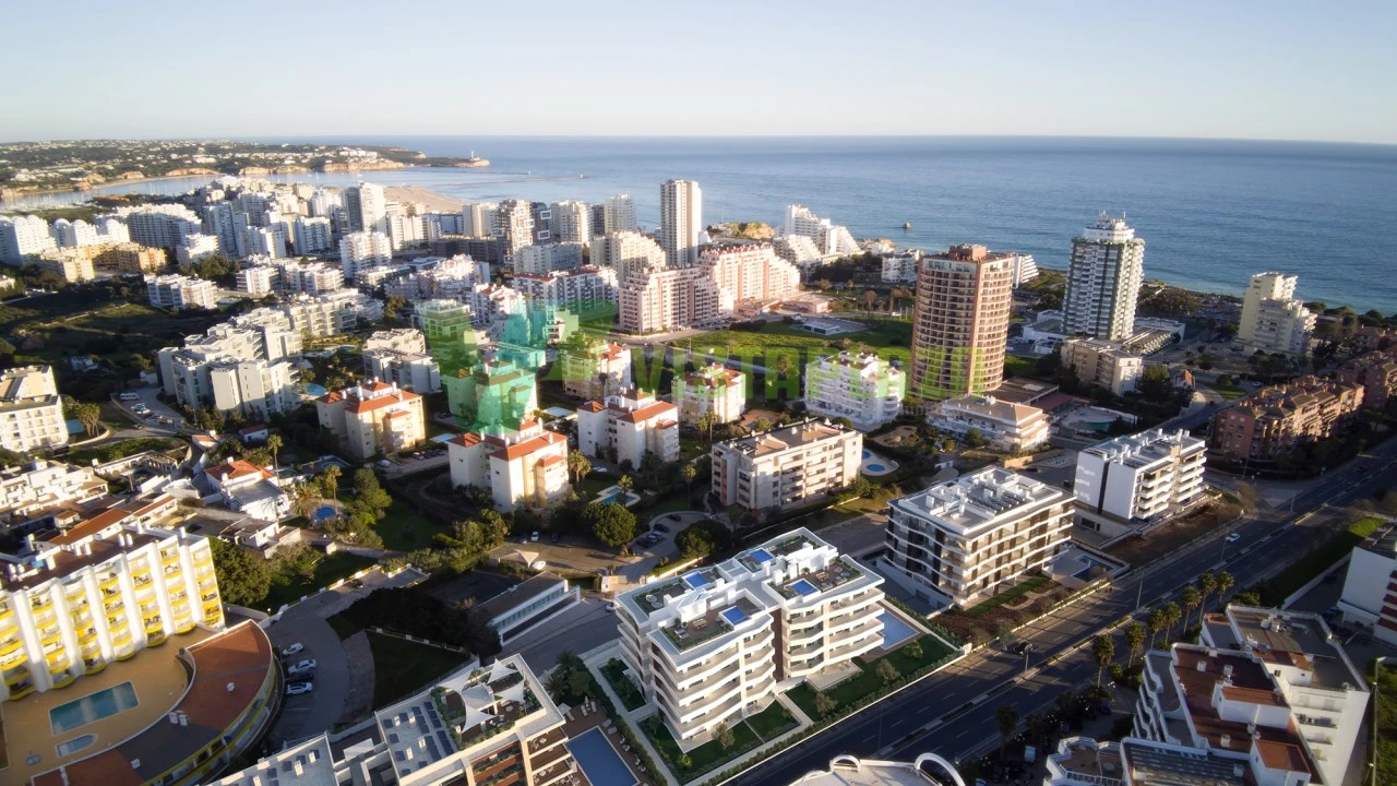 Apartamento T1 para Venda em Portimão Foto 2