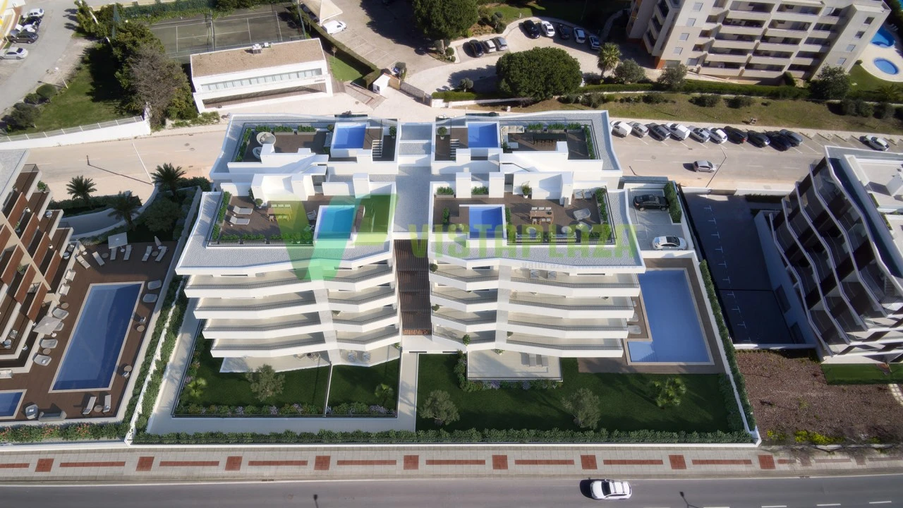 Apartamento T2 para Venda em Portimão Foto 3