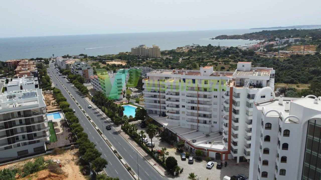 Apartamento T2 para Venda em Portimão Foto 22