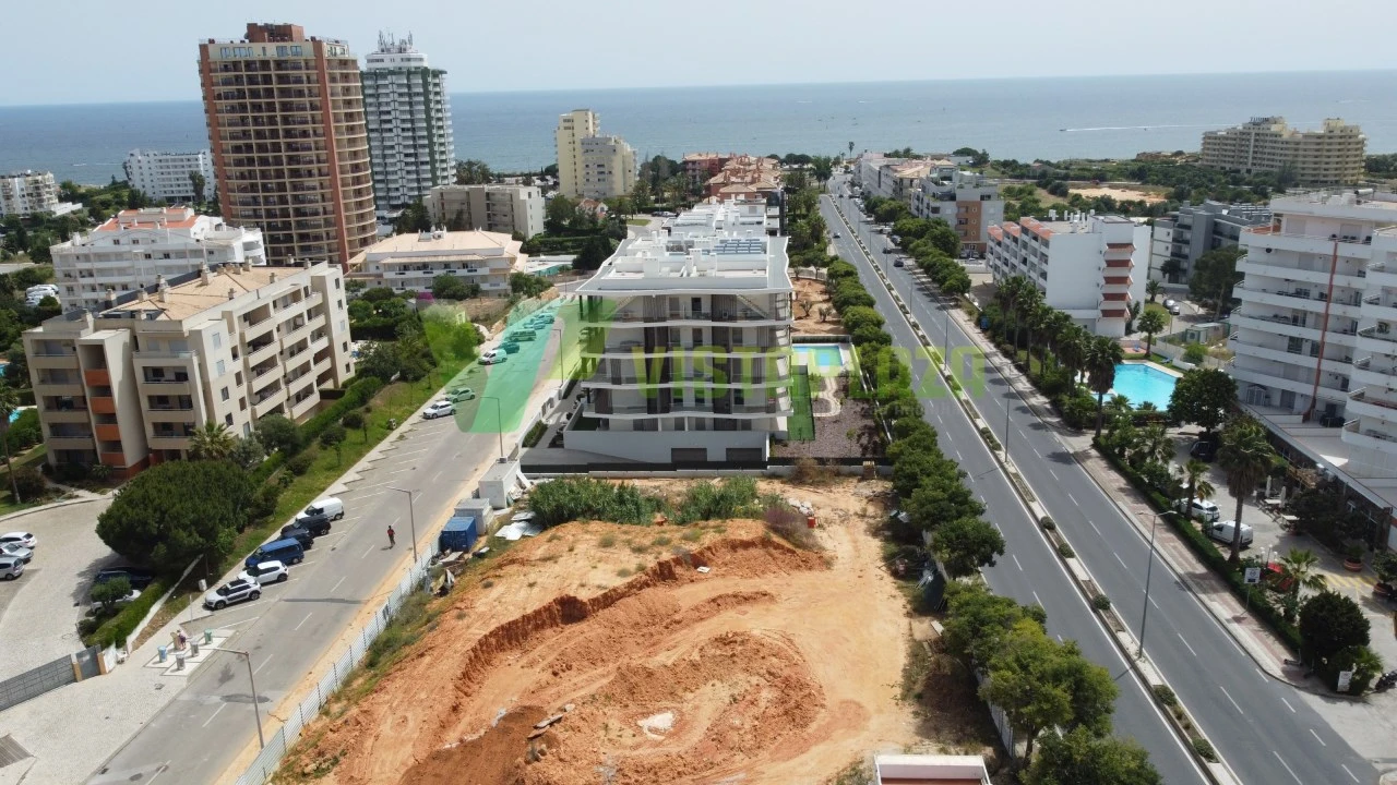 Apartamento T2 para Venda em Portimão Foto 23
