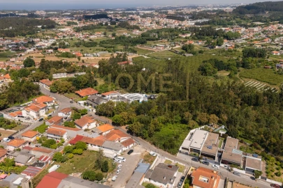 Terreno para Venda em Serzedo e Perosinho