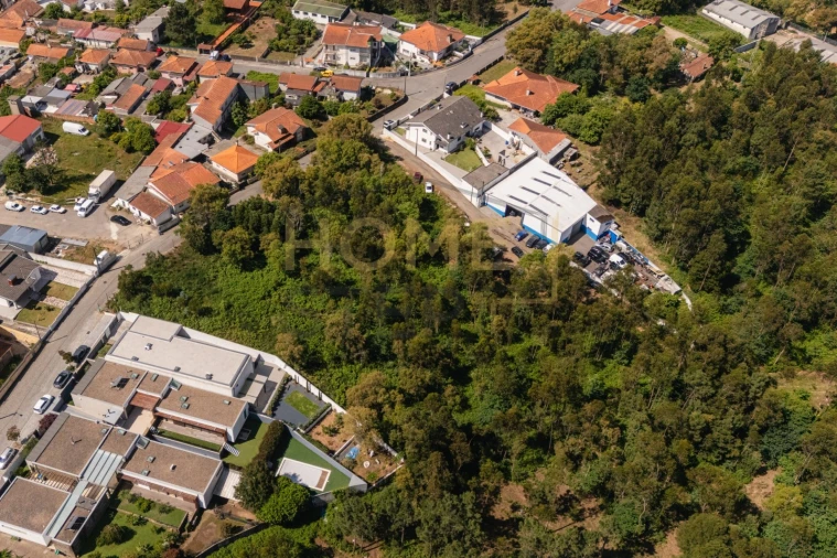 Terreno para Venda em Serzedo e Perosinho Foto 9