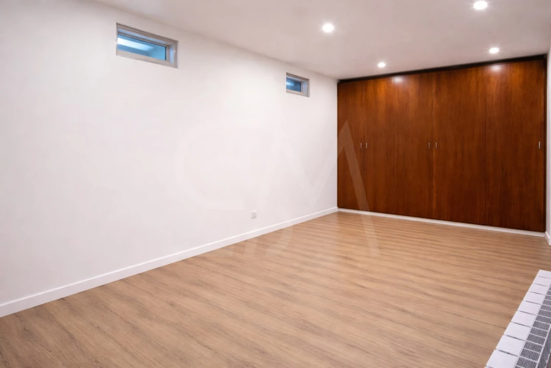 Apartamento T3 para Venda em Campo de Ourique Foto 11