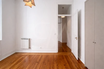 Apartamento T3 para Venda em Campo de Ourique