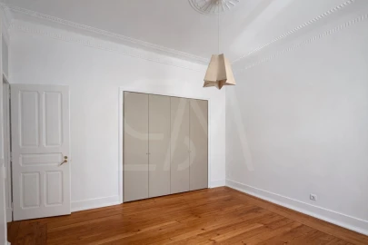 Apartamento T3 para Venda em Campo de Ourique