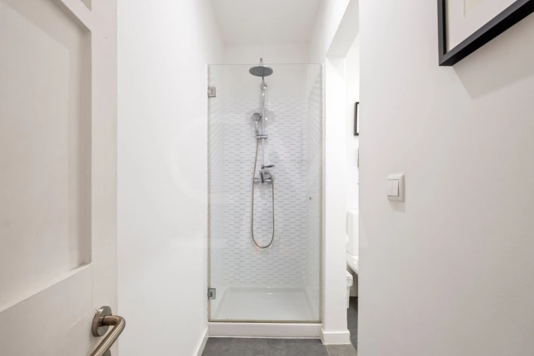 Apartamento T2 para Venda em Misericórdia Foto 17