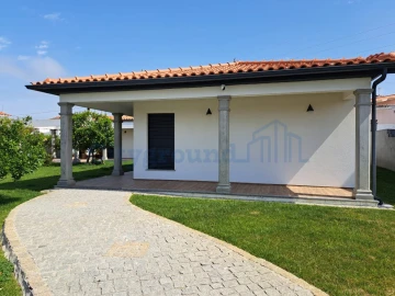 Moradia T2 para Venda em Vieira de Leiria