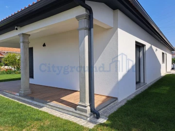Moradia T2 para Venda em Vieira de Leiria