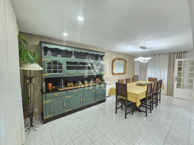 Moradia T3 para Venda em Areosa Foto 8