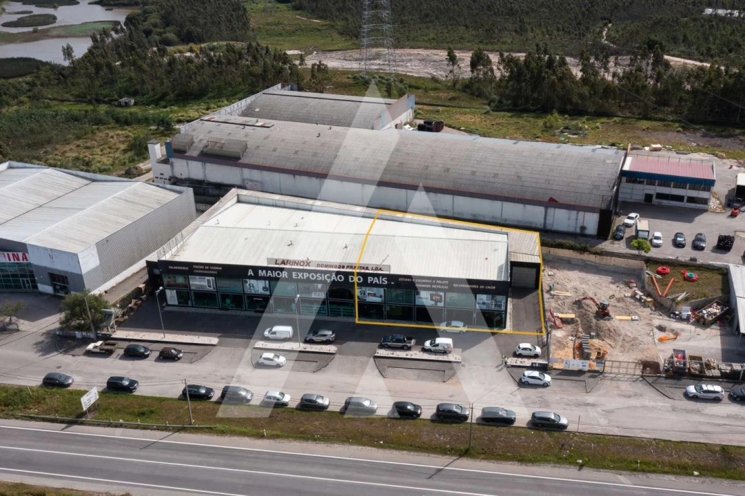 Armazém para Arrendamento em Requeixo, Nossa Senhora de Fátima e Nariz Foto 1