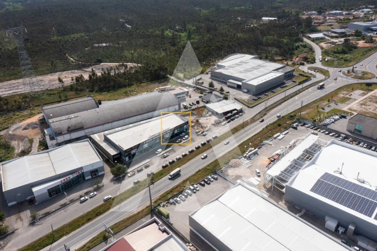 Armazém para Arrendamento em Requeixo, Nossa Senhora de Fátima e Nariz Foto 17