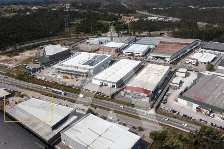 Armazém para Arrendamento em Requeixo, Nossa Senhora de Fátima e Nariz Foto 18
