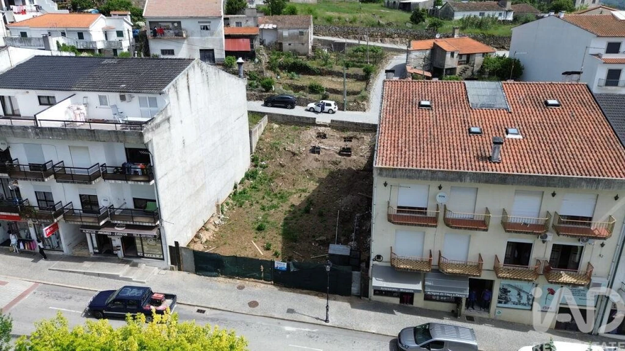 Terreno para Venda em Alijo Foto 10
