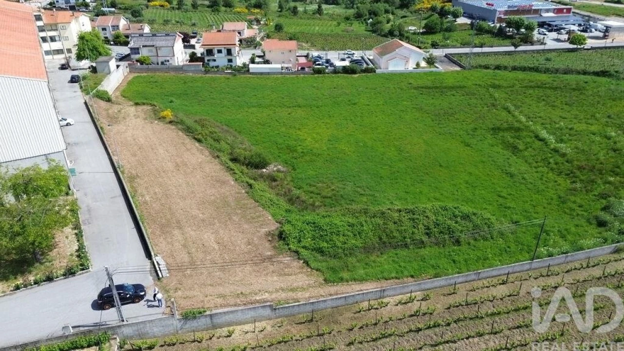 Terreno para Venda em Alijo Foto 10