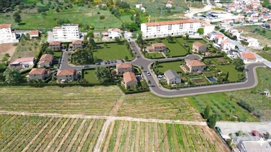 Terreno para Venda em Alijo