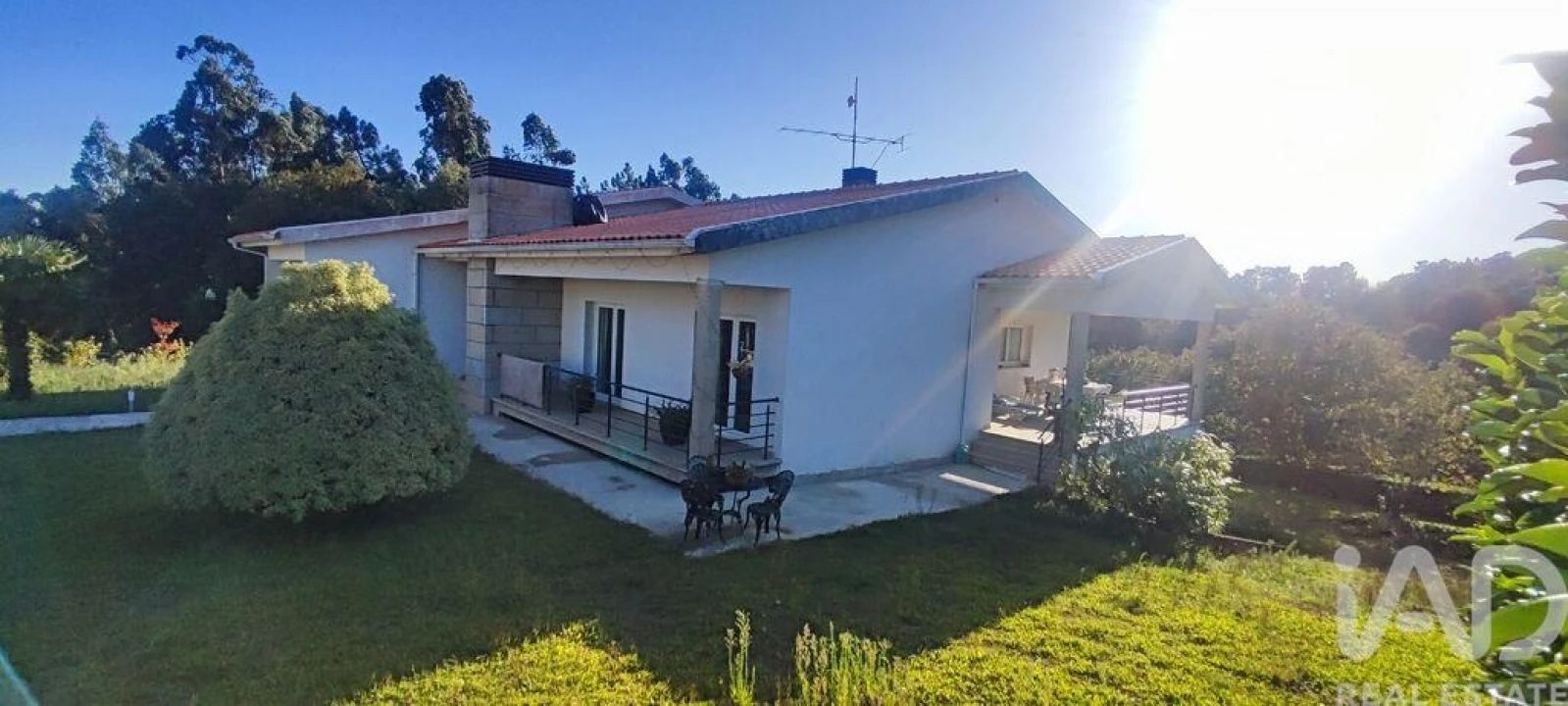 Moradia T4 para Venda em Mentrestido Foto 6