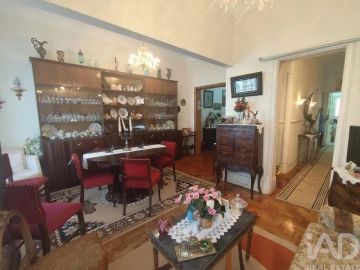 Apartamento T3 para Venda em Arroios