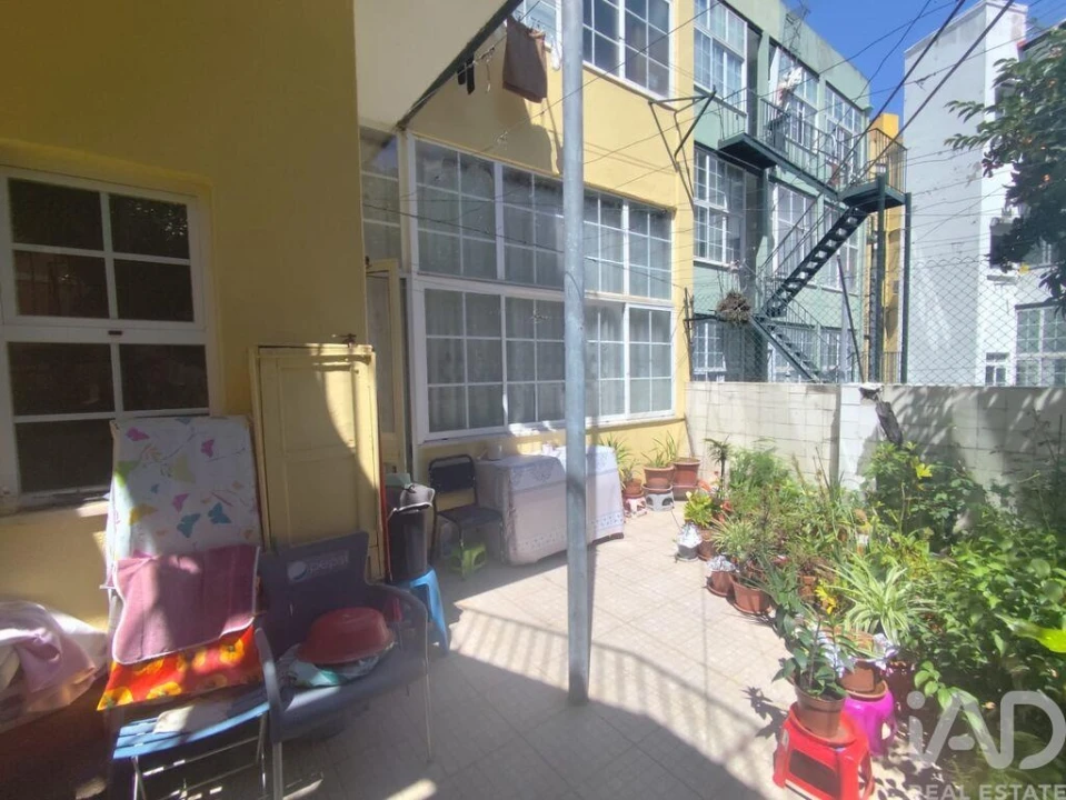 Apartamento T3 para Venda em Arroios Foto 24