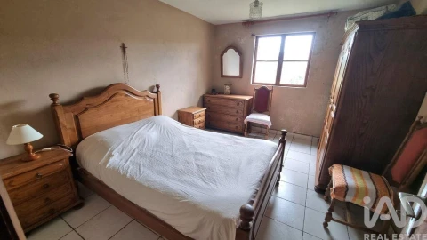 Moradia T3 para Venda em Rapa e Cadafaz