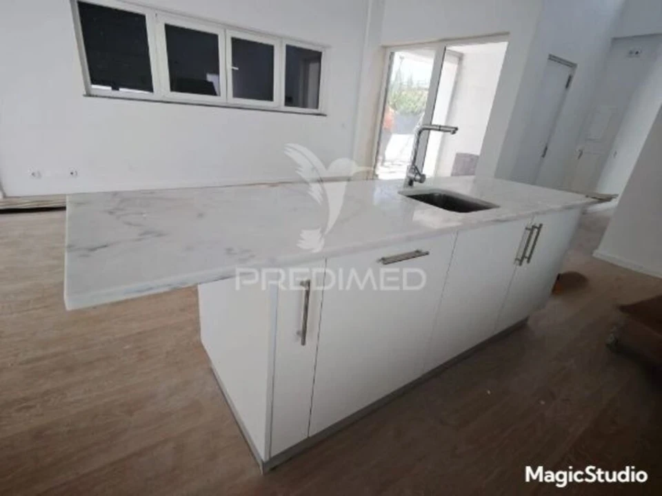 Moradia T3 para Venda em Charneca de Caparica e Sobreda Foto 5