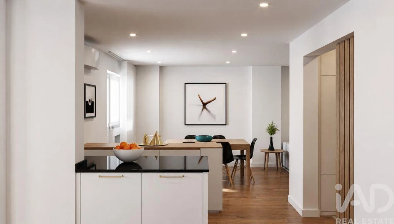 Apartamento T3 para Venda em Almada, Cova da Piedade, Pragal e Cacilhas Foto 6