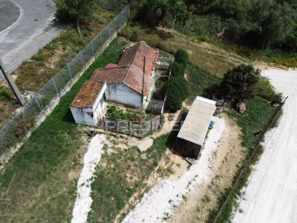 Moradia T2 para Venda em Romeira e Várzea Foto 3