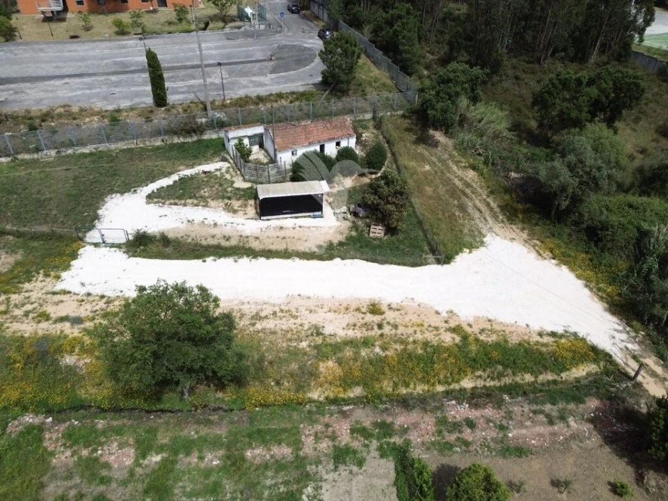 Moradia T2 para Venda em Romeira e Várzea Foto 5