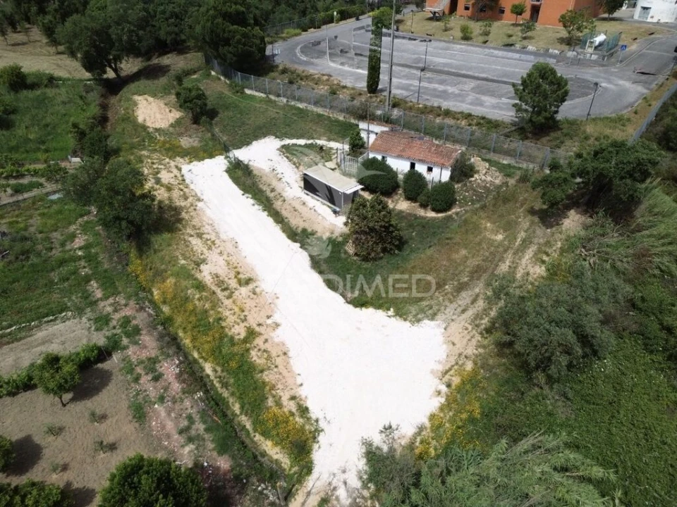 Moradia T2 para Venda em Romeira e Várzea Foto 8