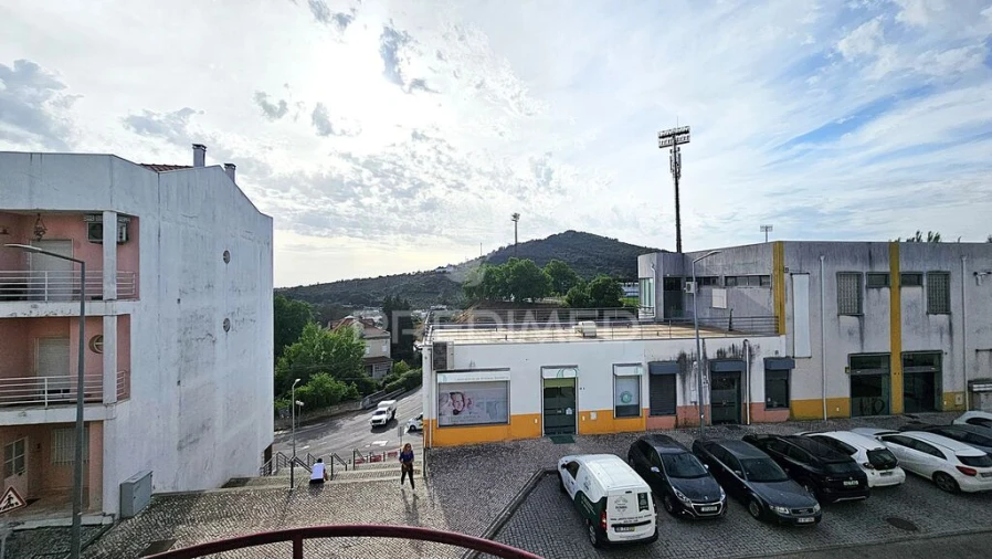 Apartamento T3 para Venda em Ribeira de Nisa e Carreiras Foto 7