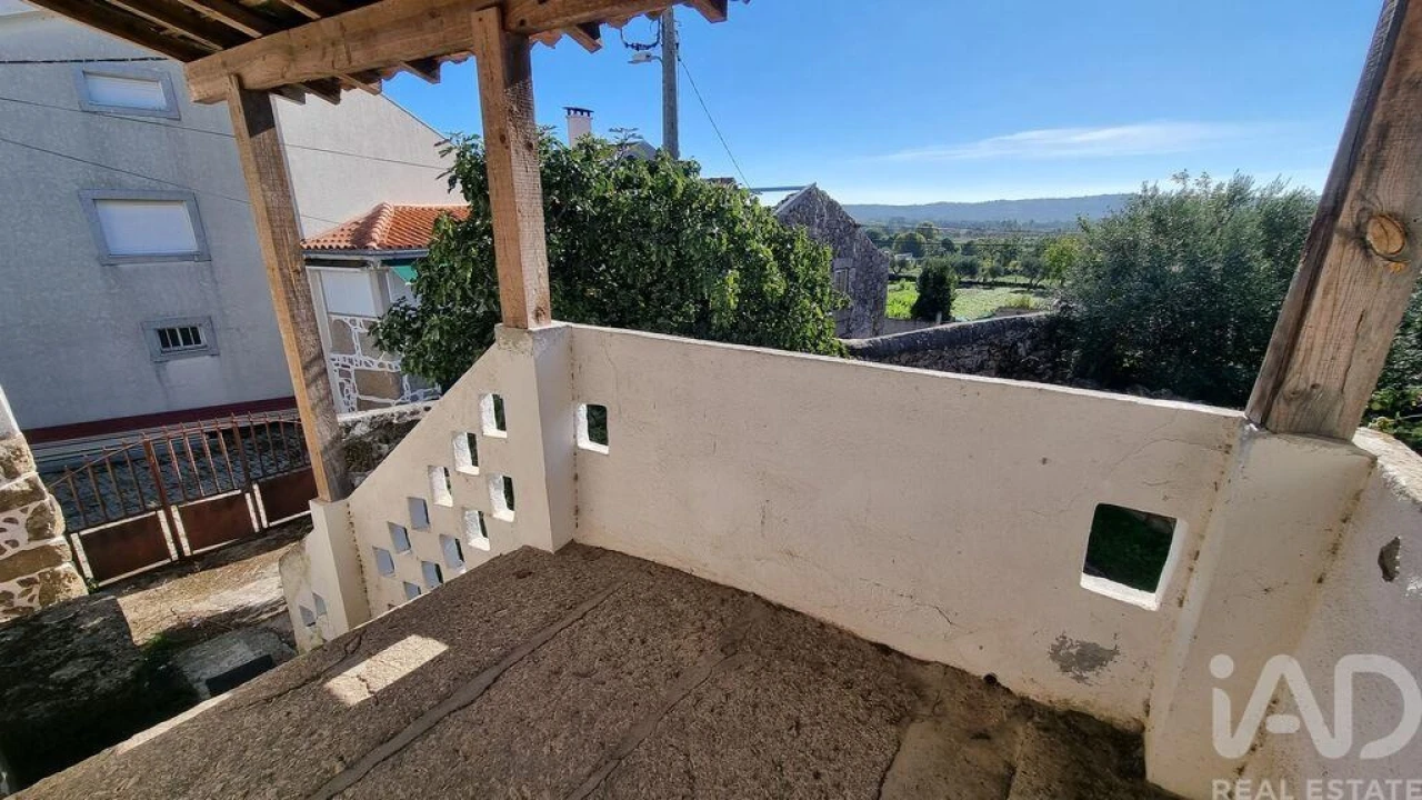 Moradia T2 para Venda em Terras de Massueime Foto 15