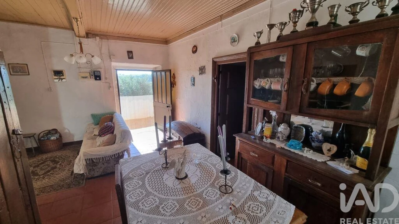 Moradia T2 para Venda em Terras de Massueime Foto 14