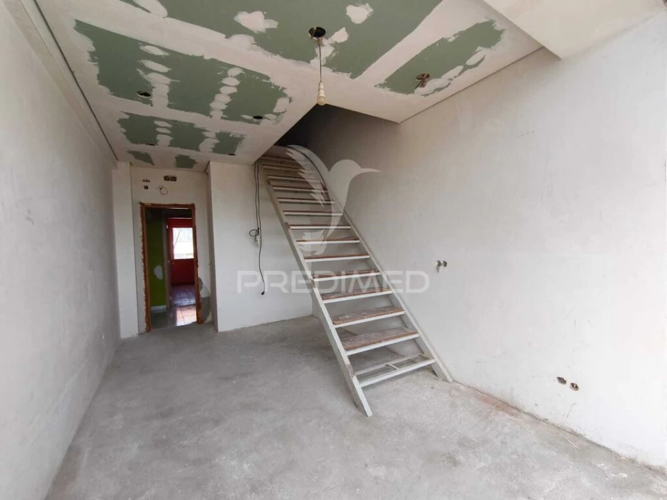 Apartamento T3 para Venda em Seixal, Arrentela e Aldeia de Paio Pires Foto 17