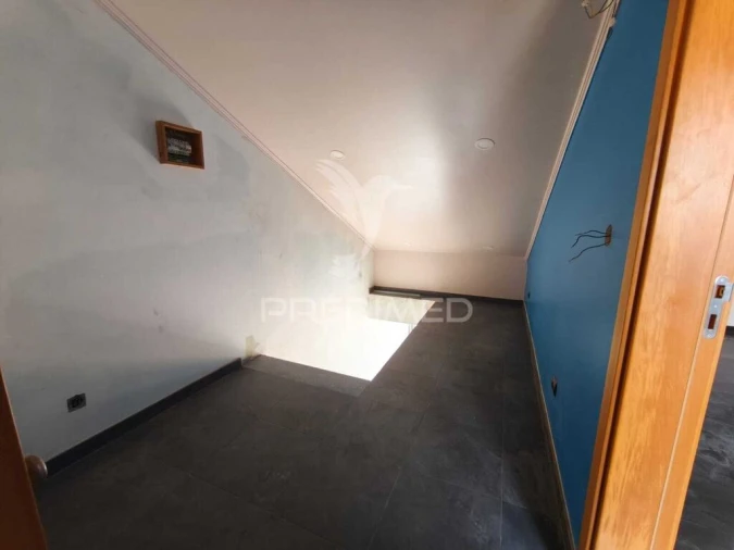 Apartamento T3 para Venda em Seixal, Arrentela e Aldeia de Paio Pires Foto 20