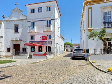 Moradia T3 para Venda em São Bento do Cortiço e Santo Estêvão