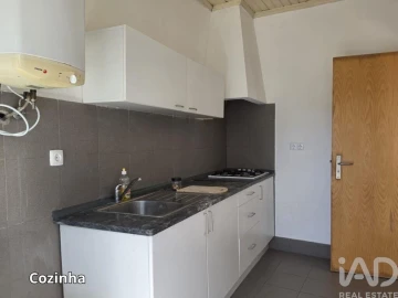 Moradia T3 para Venda em São Bento do Cortiço e Santo Estêvão