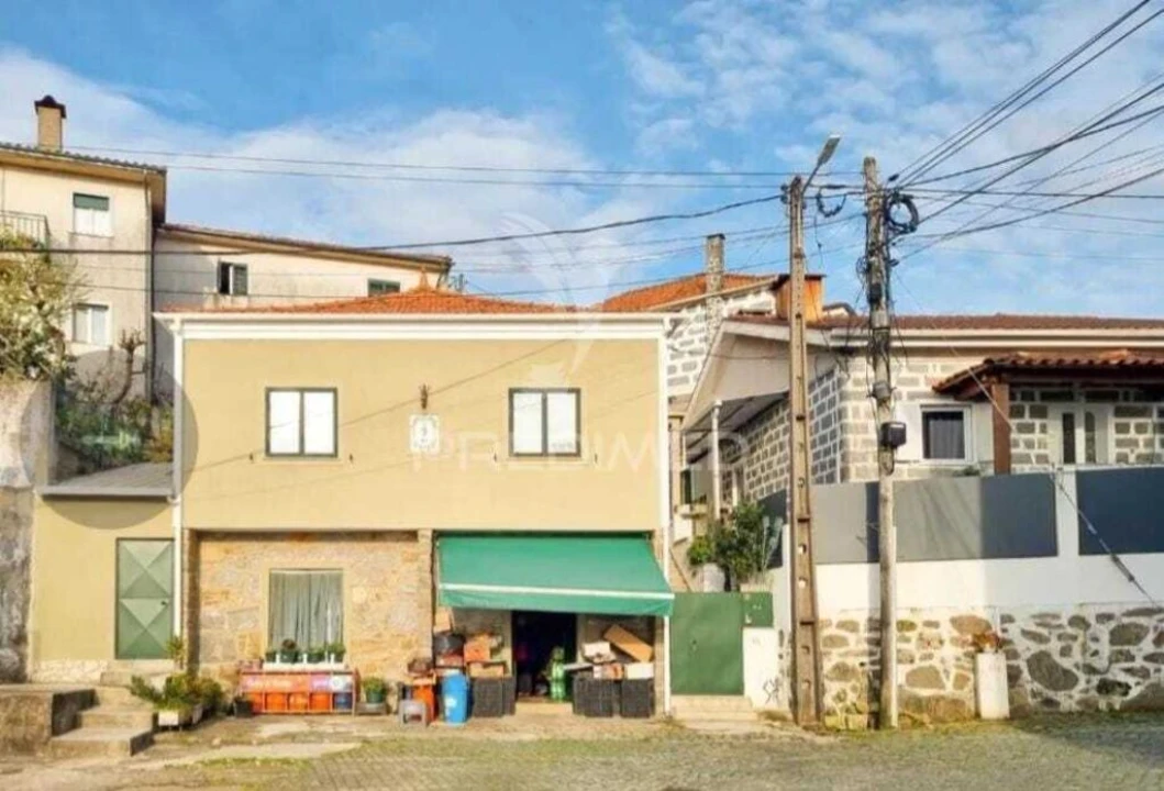 Moradia T3 para Venda em Real, Dume e Semelhe Foto 1