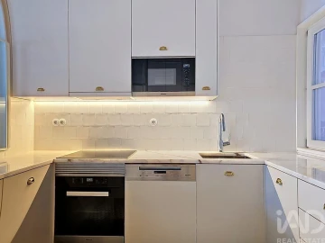 Apartamento T3 para Venda em Cedofeita, Santo Ildefonso, Sé, Miragaia, São Nicolau e Vitória