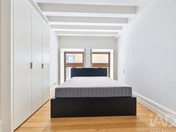 Apartamento T3 para Venda em Cedofeita, Santo Ildefonso, Sé, Miragaia, São Nicolau e Vitória