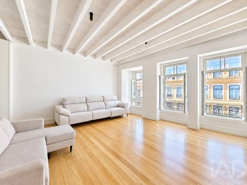 Apartamento T3 para Venda em Cedofeita, Santo Ildefonso, Sé, Miragaia, São Nicolau e Vitória