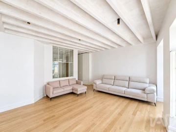Apartamento T3 para Venda em Cedofeita, Santo Ildefonso, Sé, Miragaia, São Nicolau e Vitória