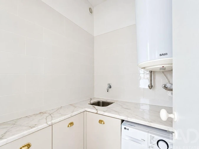 Apartamento T3 para Venda em Cedofeita, Santo Ildefonso, Sé, Miragaia, São Nicolau e Vitória Foto 30