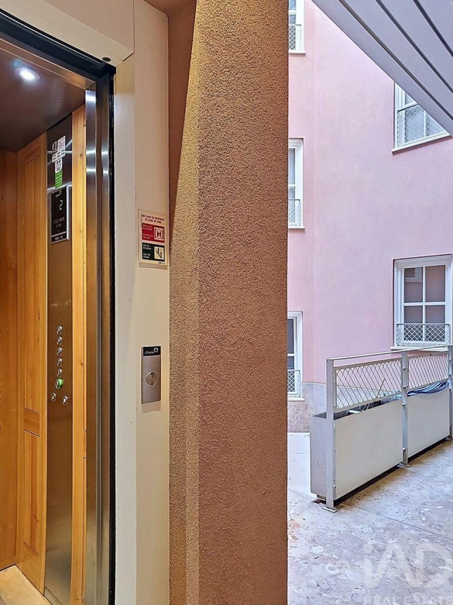 Apartamento T3 para Venda em Cedofeita, Santo Ildefonso, Sé, Miragaia, São Nicolau e Vitória Foto 26