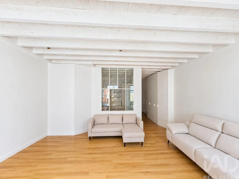 Apartamento T3 para Venda em Cedofeita, Santo Ildefonso, Sé, Miragaia, São Nicolau e Vitória Foto 5