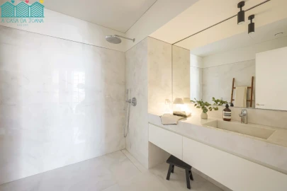 Apartamento T1 para Venda em Glória e Vera Cruz