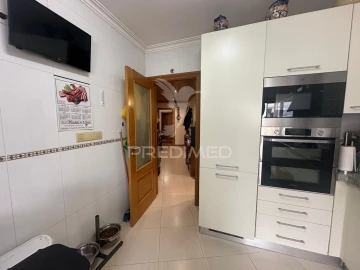 Apartamento T2 para Venda em Mina de Água