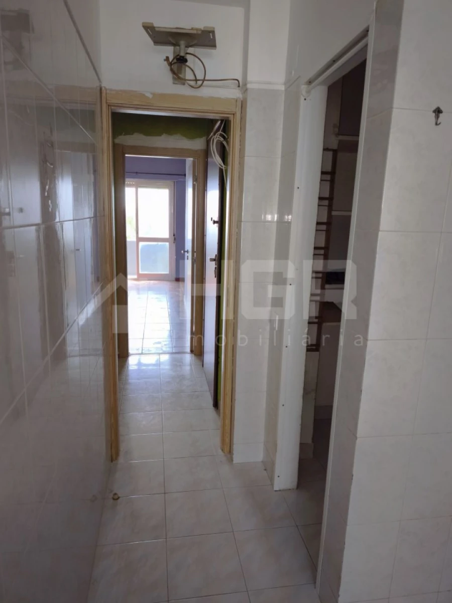 Apartamento T3 para Venda em Seixal, Arrentela e Aldeia de Paio Pires Foto 11